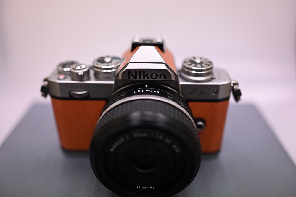 NIKON Zfc AMBER BROWN WITH NIKKOR Z 28mm f/2.8 SE (EX-DEMO UNIT)